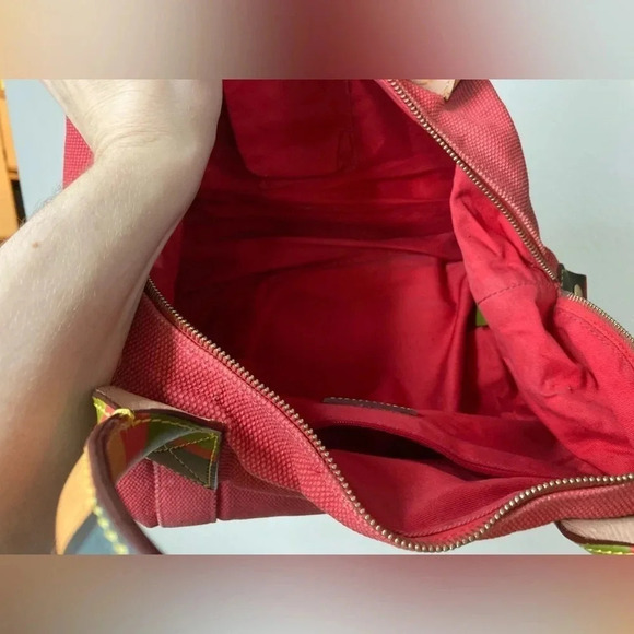 Rare Dooney & Bourke Vintage Small Red Canvas Duffle Bag with Leather Handles - Picture 12 of 16